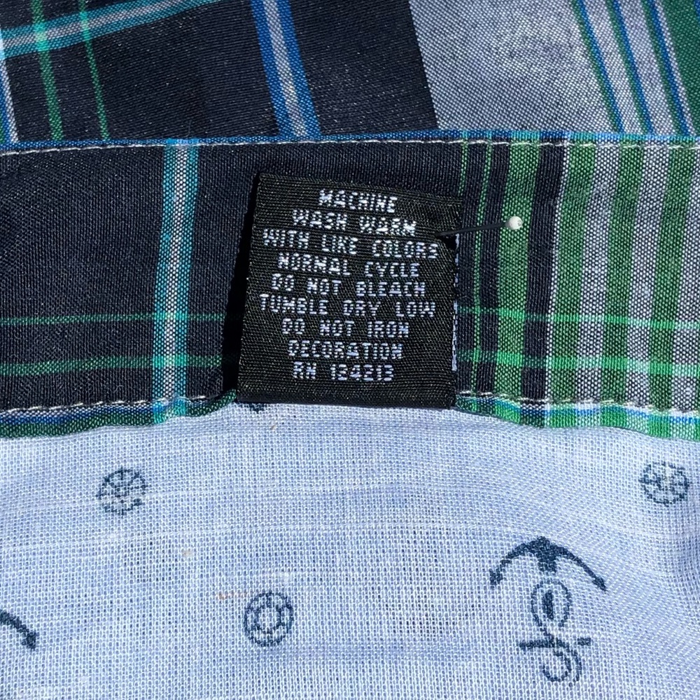 Casual Plaid Shorts - Picture 6 of 6
